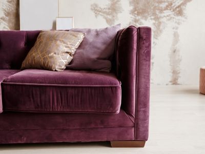 Jak wybrać najlepszą sofę welurową do swojego domu